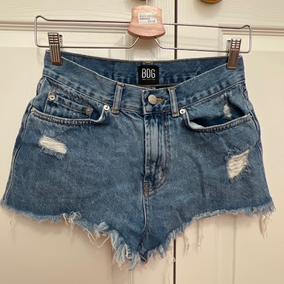 Urban Outfitters Blue Jean Shorts Size 27 - Picture 1 of 4